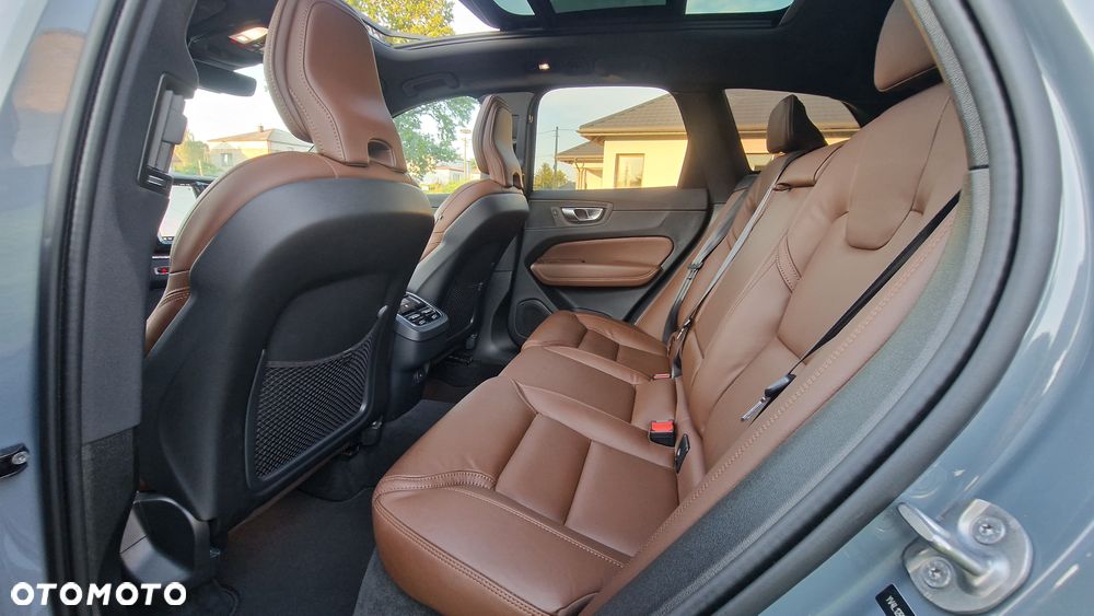 Volvo XC 60 B5 B AWD Geartronic Inscription - 16