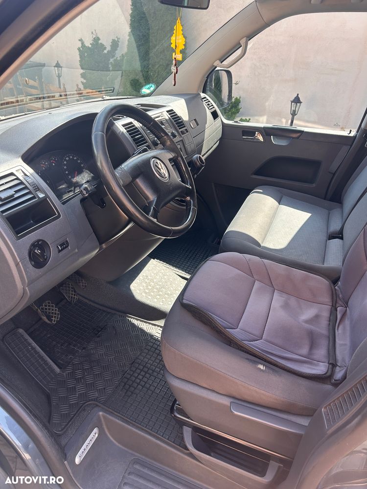 Volkswagen Caravelle - 5