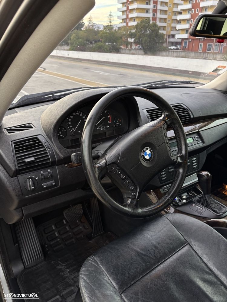 BMW X5 4.4 - 5
