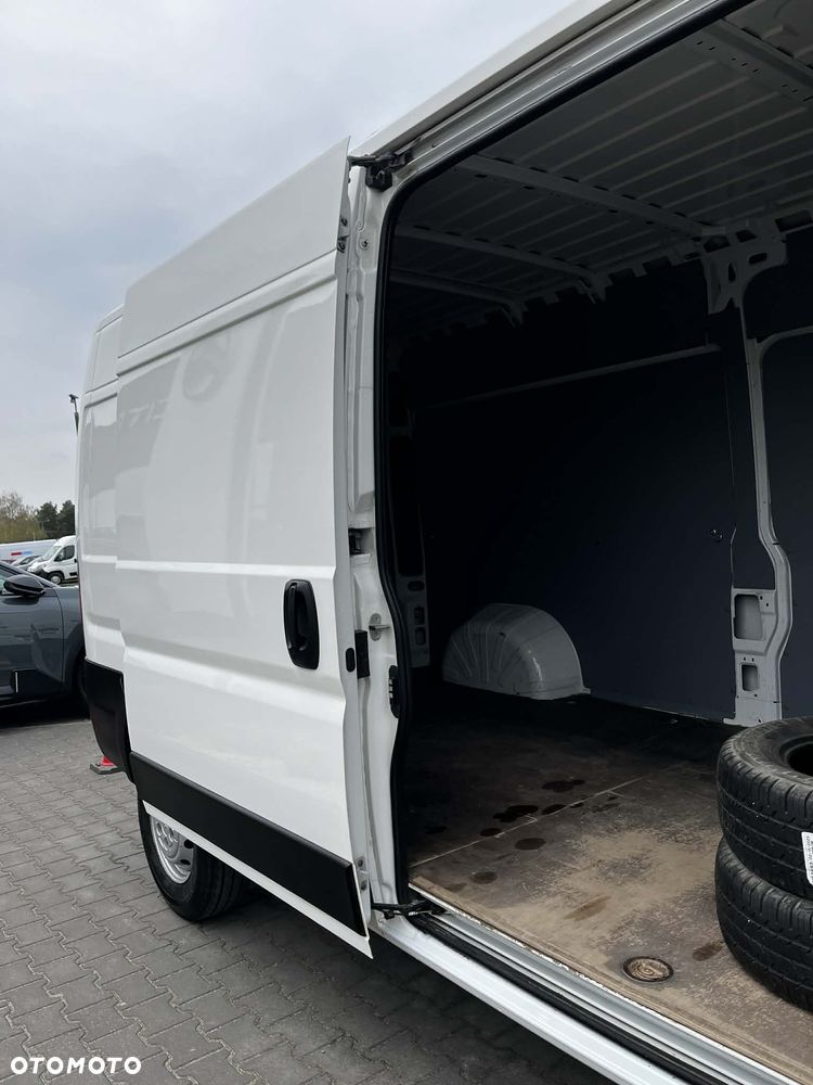 Citroën JUMPER VAN 35+ L3H2 - 9