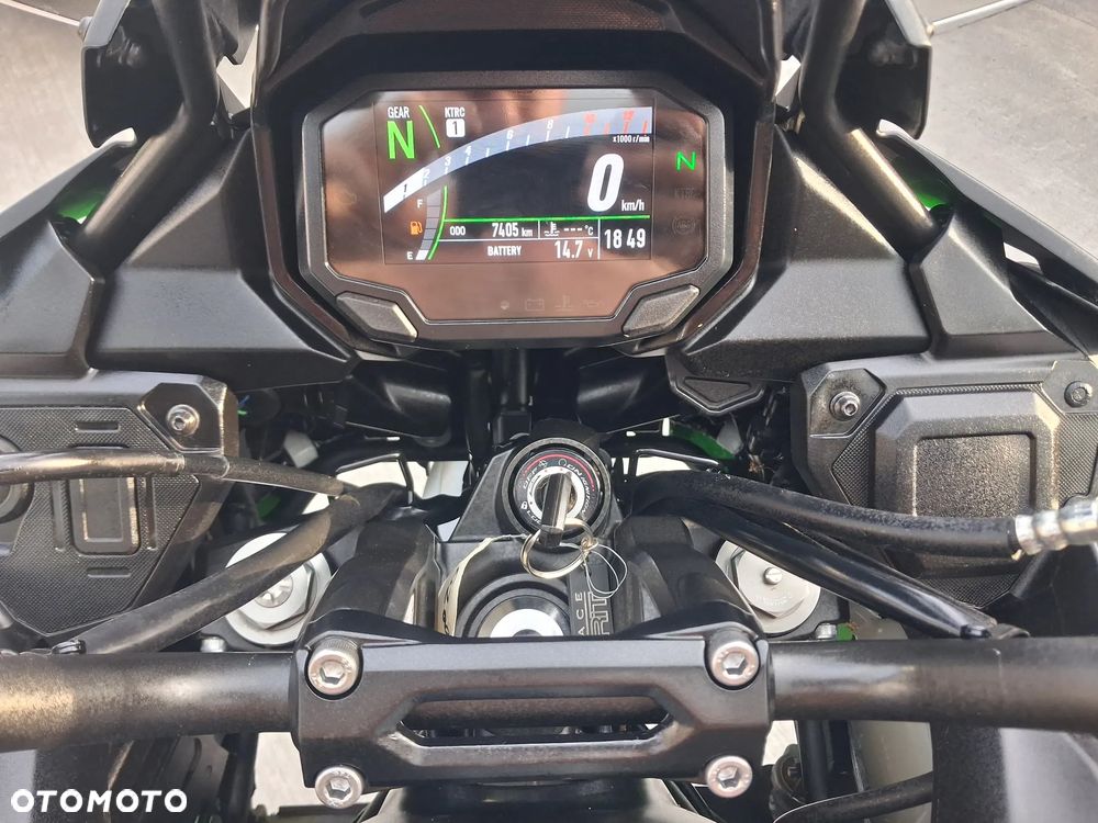 Kawasaki Versys 650 - 11