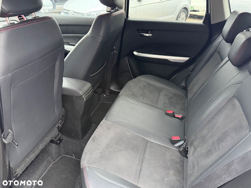 Suzuki Vitara - 7