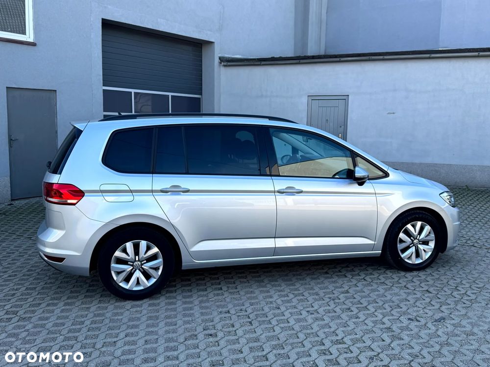 Volkswagen Touran 1.6 TDI SCR BlueMotion Technology Comfortline - 12