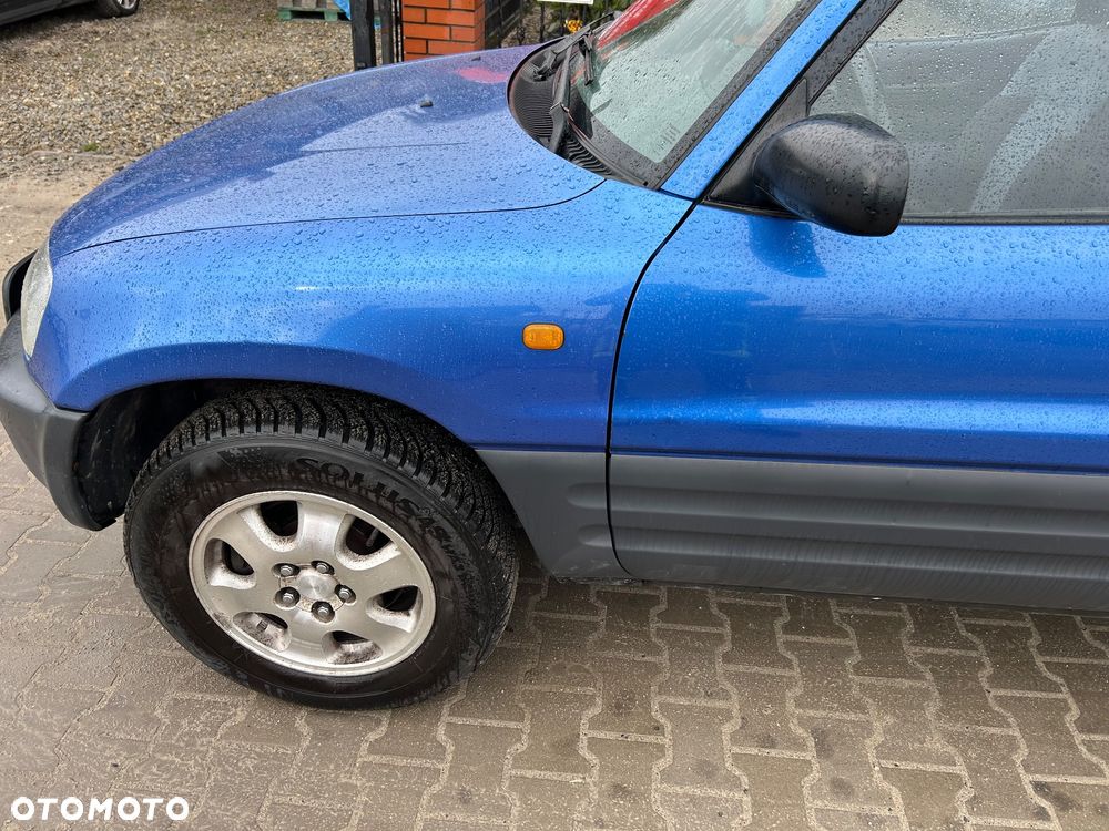 Toyota RAV4 - 14