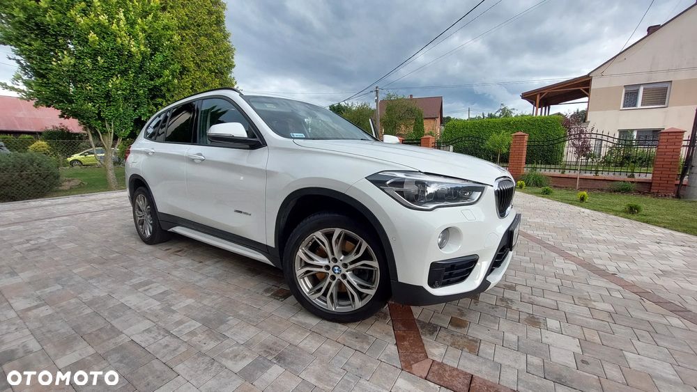 BMW X1 xDrive20d xLine - 7