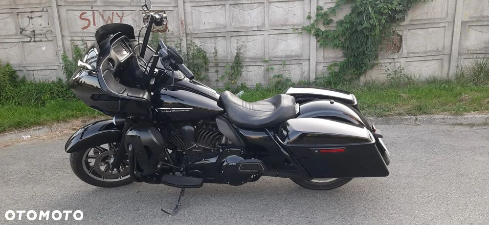 Harley-Davidson Touring Road Glide - 9