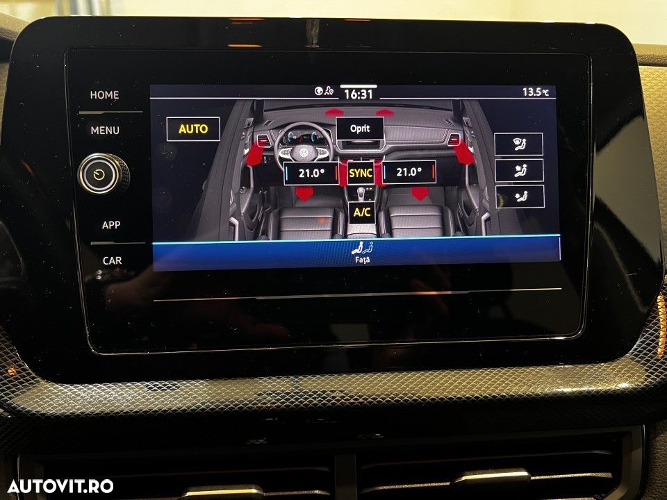 Volkswagen T-Cross - 29