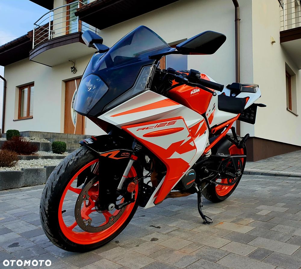 KTM RC 125 - 14