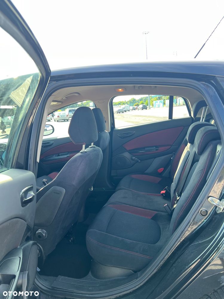 Fiat Bravo 1.4 16V Dynamic - 4