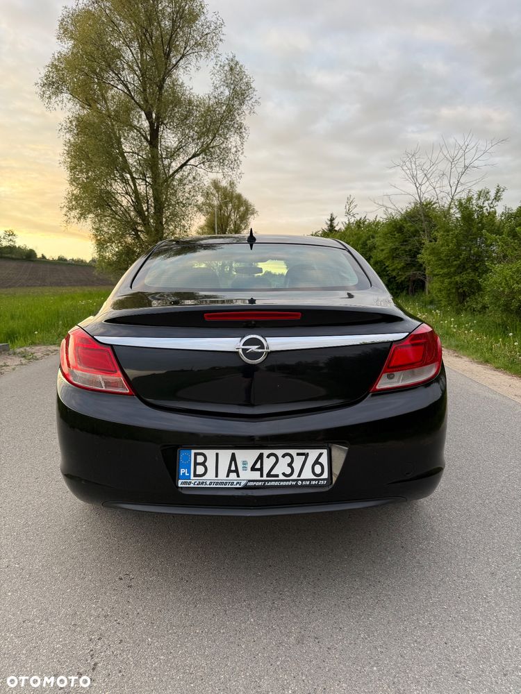 Opel Insignia 1.8 - 7
