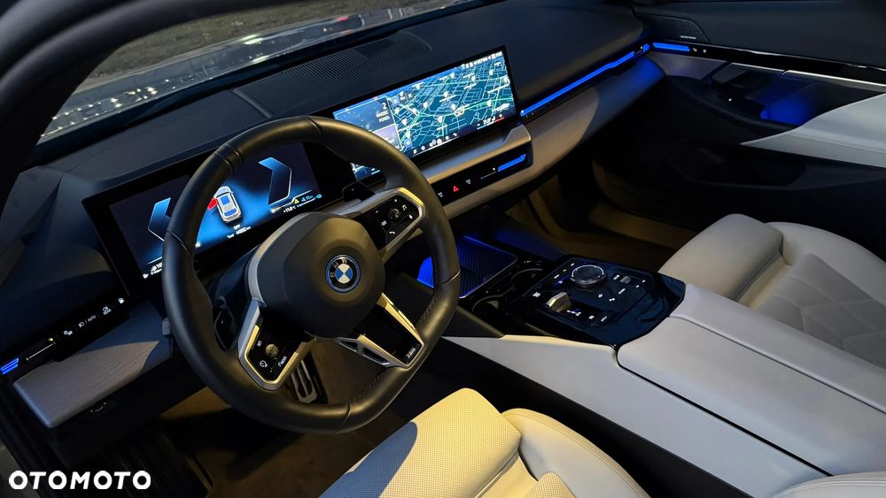 BMW Seria 5 - 10