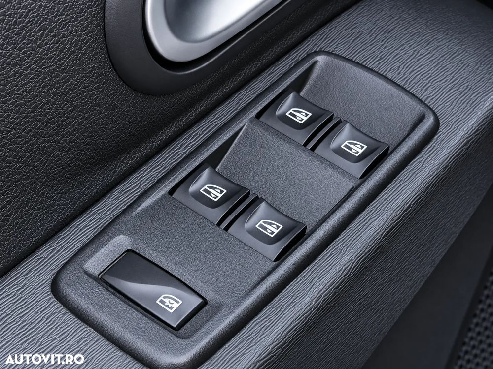 Dacia Lodgy 1.5 Blue dCi Laureate - 13