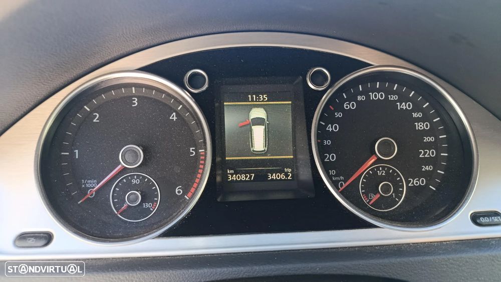 VW Passat Variant 2.0 TDI Highline DSG - 6