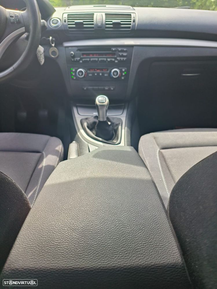 BMW 118 d - 11