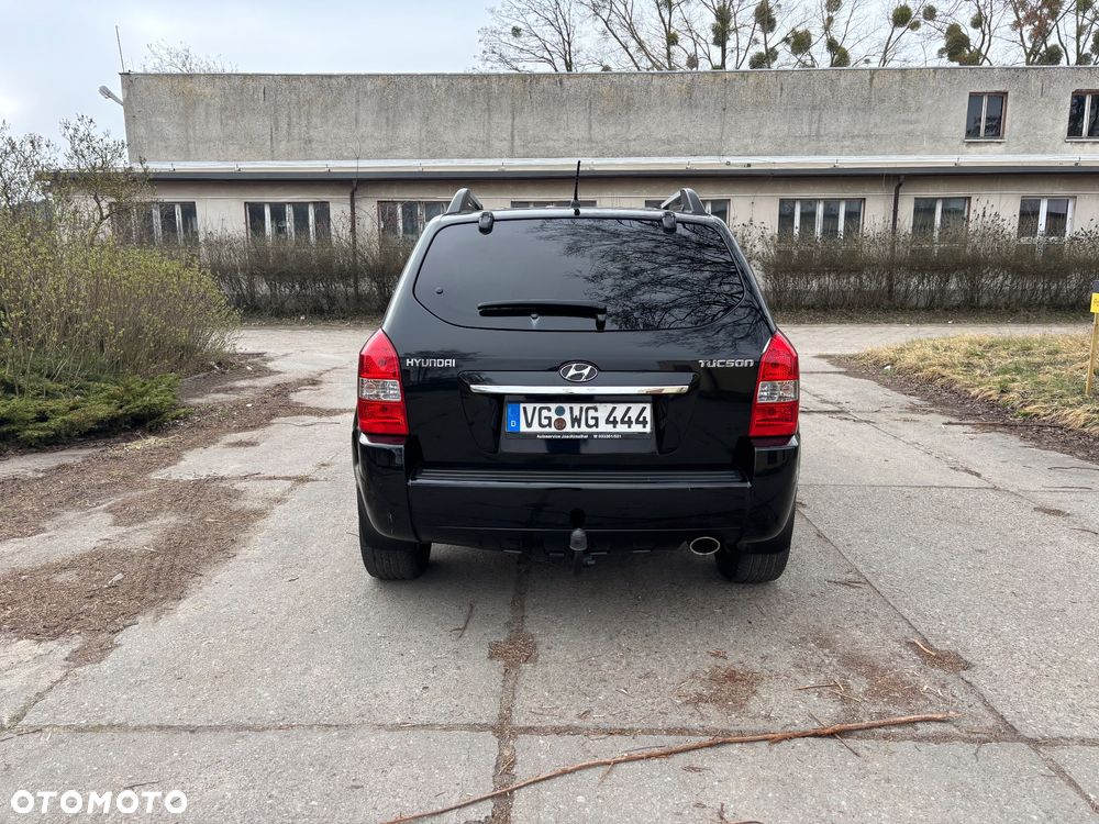 Hyundai Tucson 2.0 2WD GLS - 6