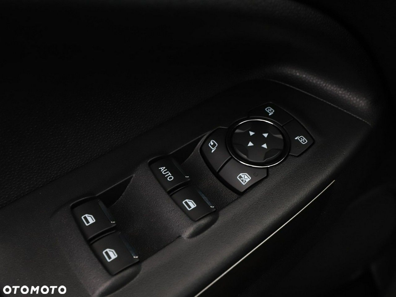 Ford EcoSport 1.0 EcoBoost COOL&CONNECT - 29