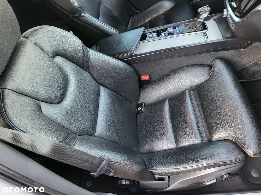 Volvo V60 D4 Geartronic Inscription - 13