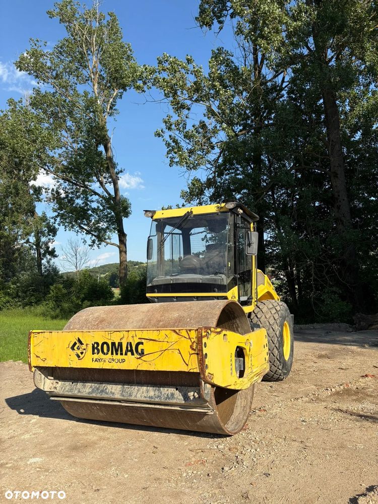 Bomag BW213 D-5 - 4