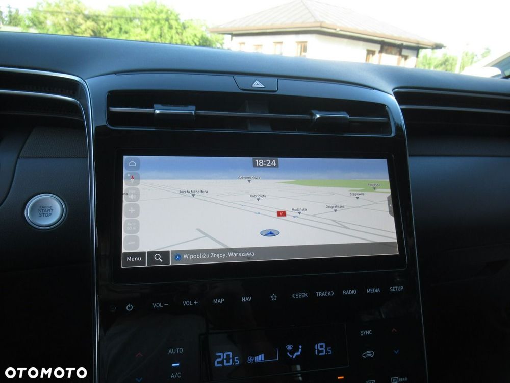 Hyundai Tucson 1.6 T-GDi HEV Executive 2WD - 19