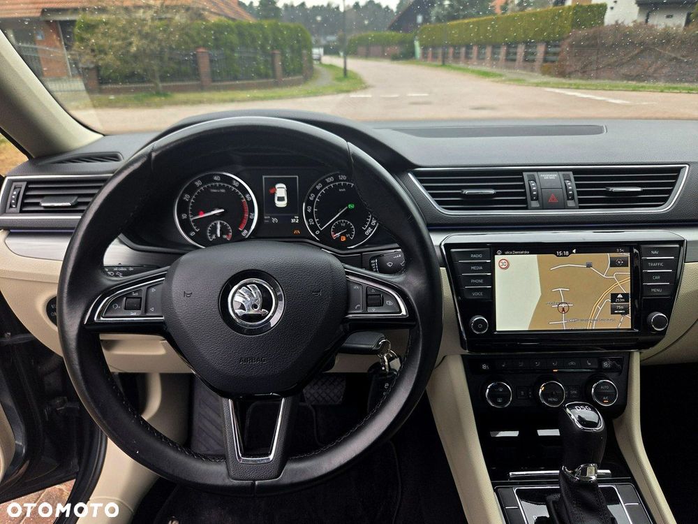 Skoda Superb 1.8 TSI Sportline DSG - 14