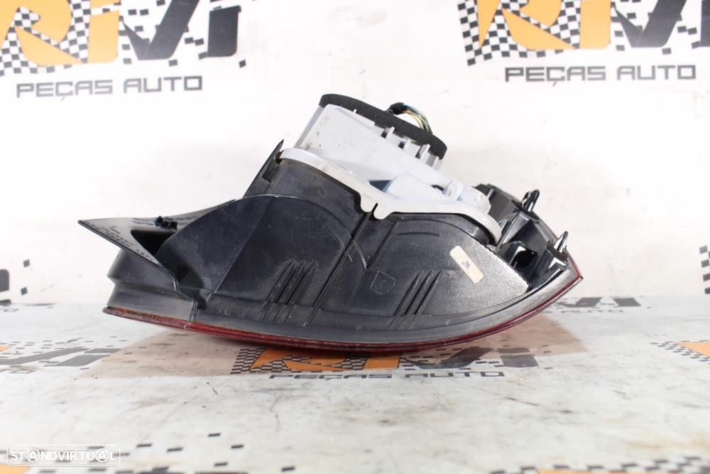 Farolim Esquerdo Volkswagen Polo (6R1, 6C1)  6R0945095j / 6R0945111b / - 10