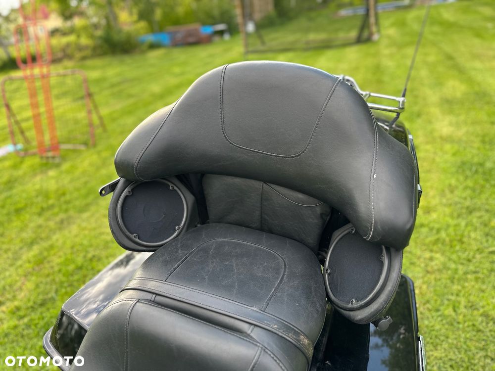 Harley-Davidson Touring Road Glide - 26