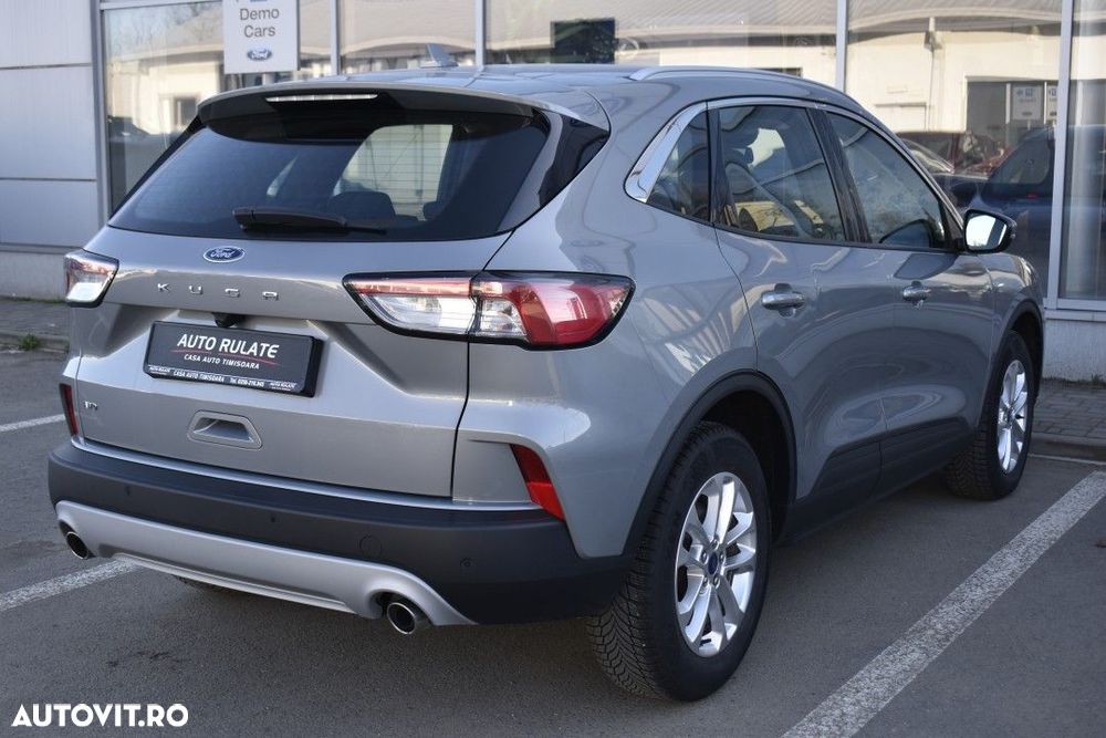 Ford Kuga - 8