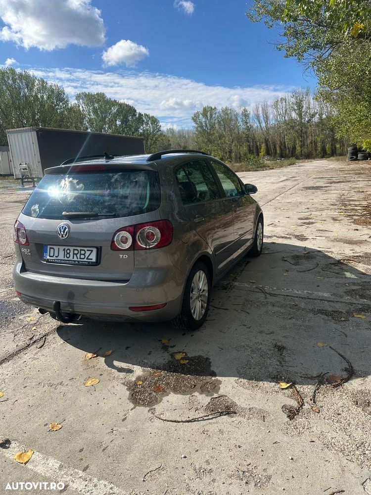 Volkswagen Golf Plus - 8