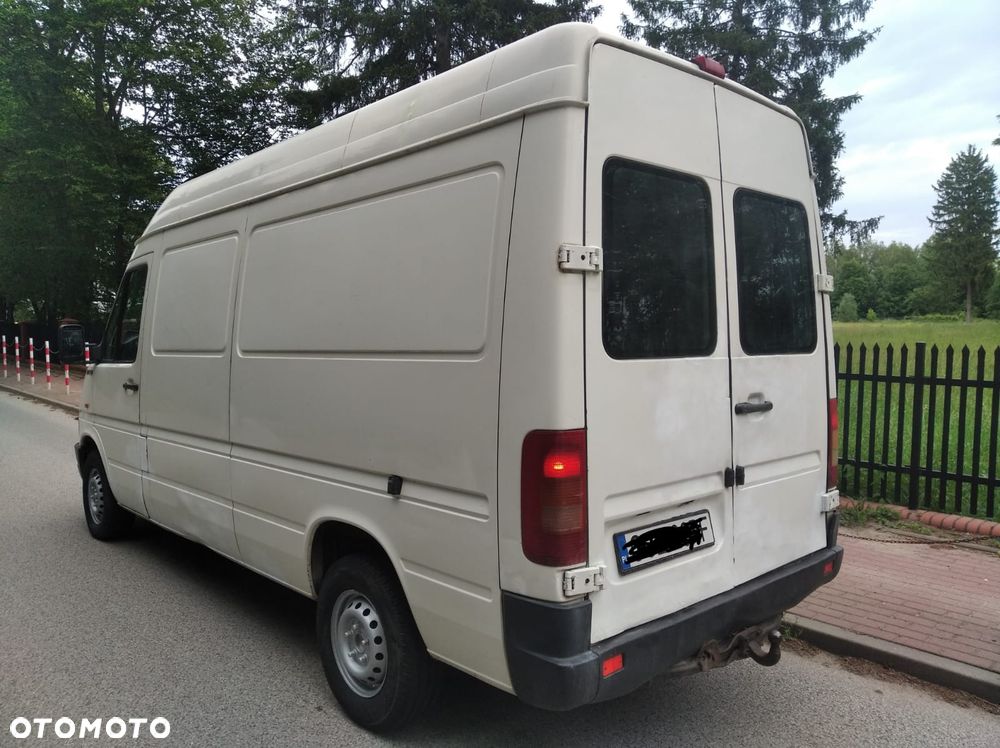 Volkswagen . - 4