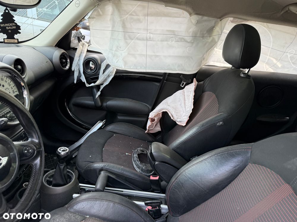 MINI Countryman One D - 12