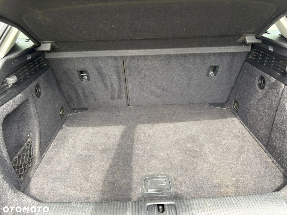 Audi A3 Sportback - 16