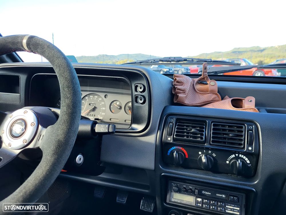 Ford Escort XR3i - 16