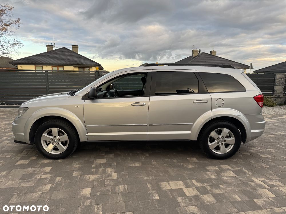 Dodge Journey - 4