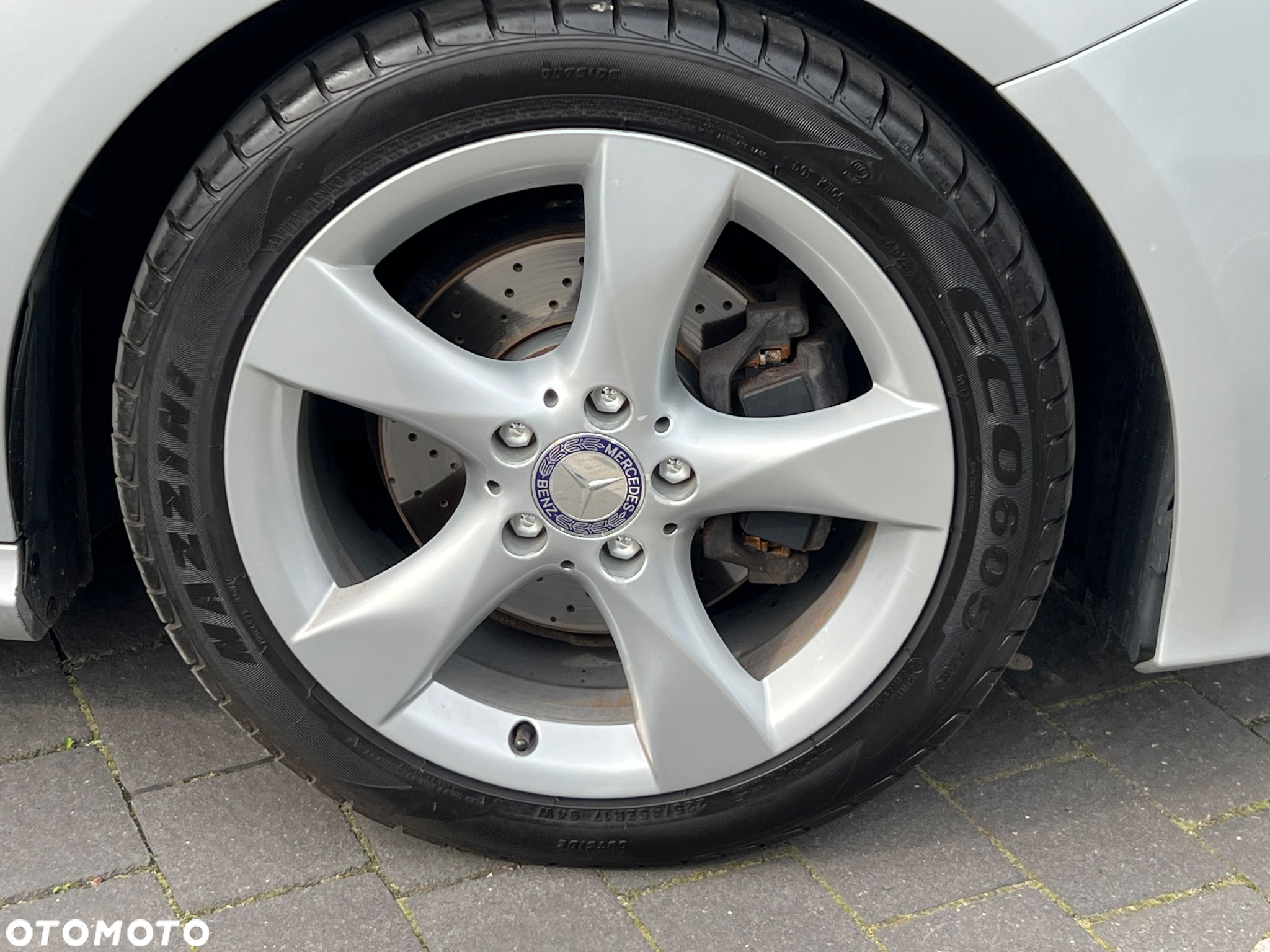 Mercedes-Benz Klasa B 180 CDI (BlueEFFICIENCY) - 38