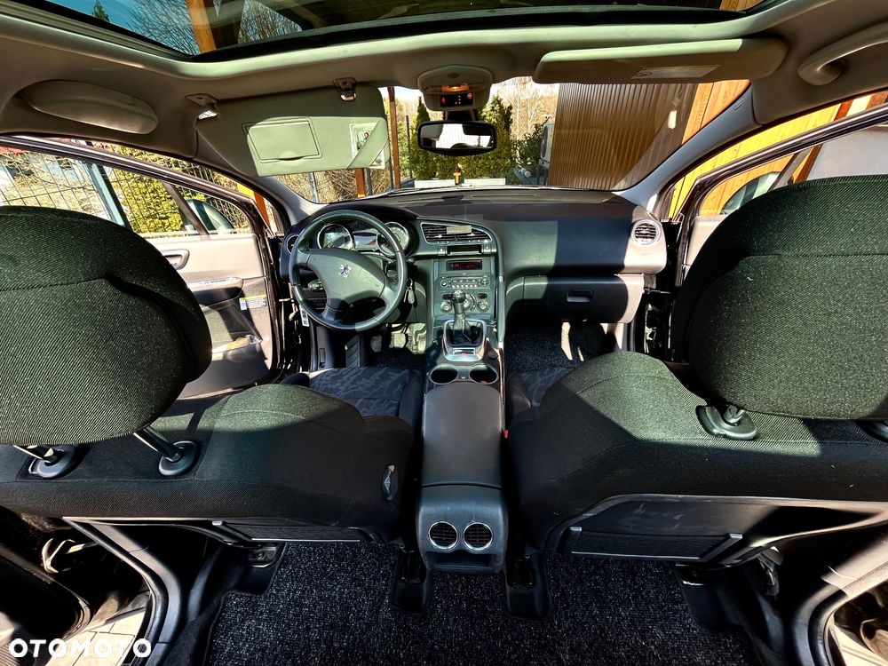 Peugeot 3008 1.6 Premium - 4