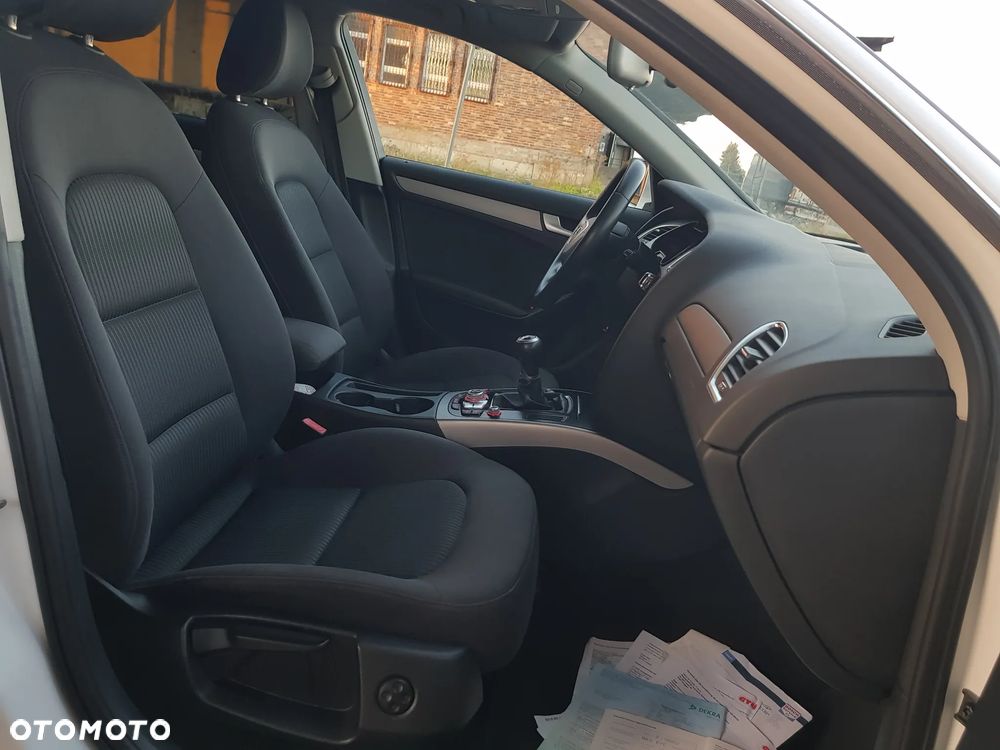 Audi A4 Avant 2.0 TDI ultra DPF Attraction - 11