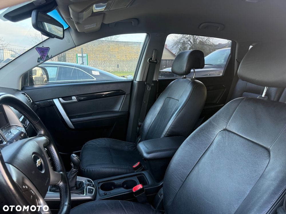 Chevrolet Captiva - 13