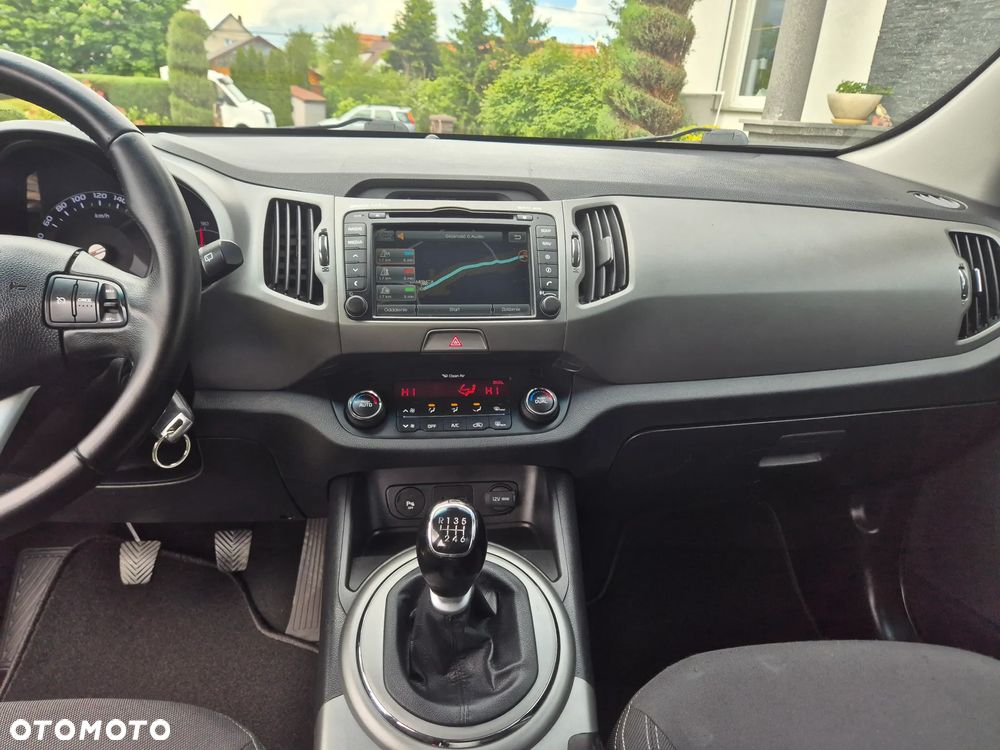 Kia Sportage 2,0 CRDI AWD Vision - 10