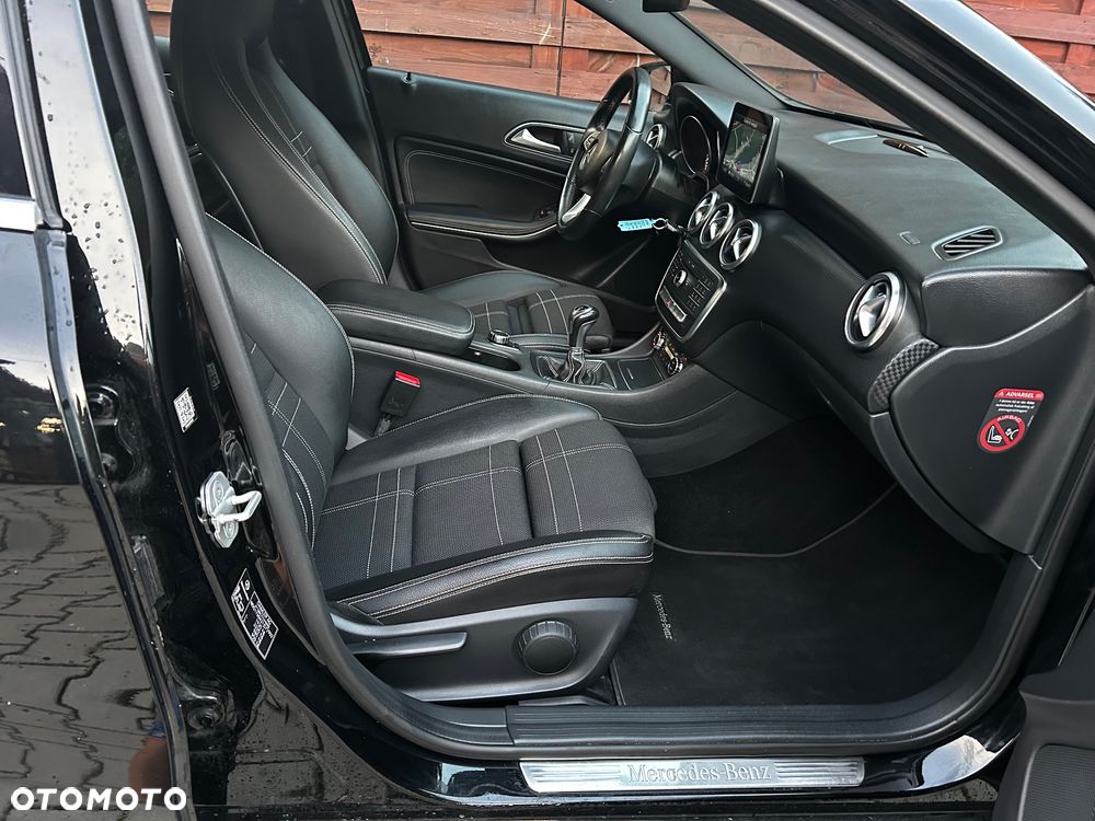 Mercedes-Benz Klasa A 200 (BlueEFFICIENCY) - 13