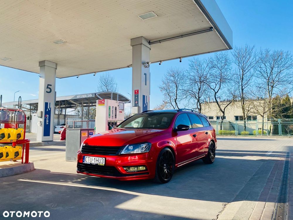 Volkswagen Passat 2.0 TDI DSG BlueMotion Technology R-Line - 1
