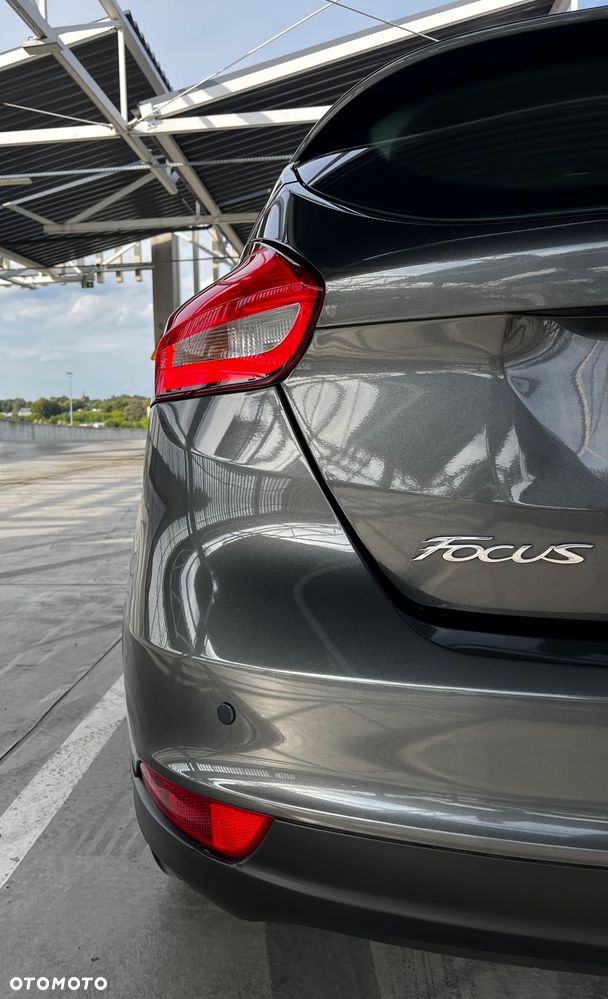 Ford Focus 1.5 EcoBoost Trend ASS - 16