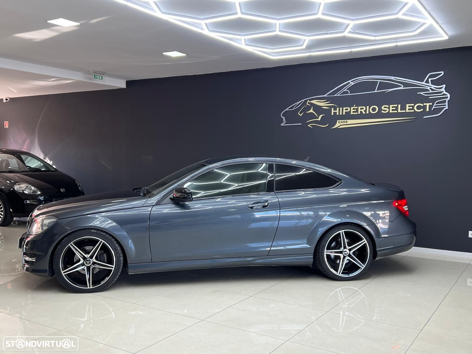Mercedes-Benz C 220 CDI DPF Coupe BlueEFFICIENCY 7G-TRONIC Edition 1 - 8