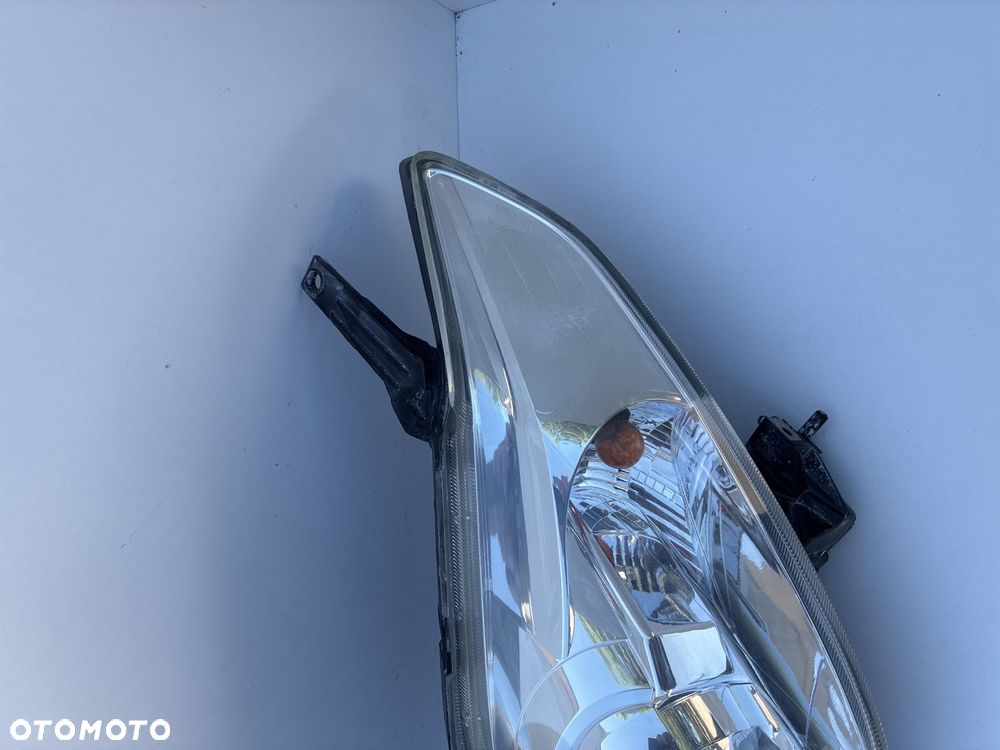 Mazda 5 C235-51040 K2442 P4998L LAMPA PRZÓD PRZEDNIA LEWA  EUROPA - 2