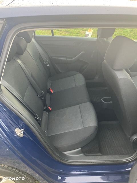 Skoda RAPID - 6