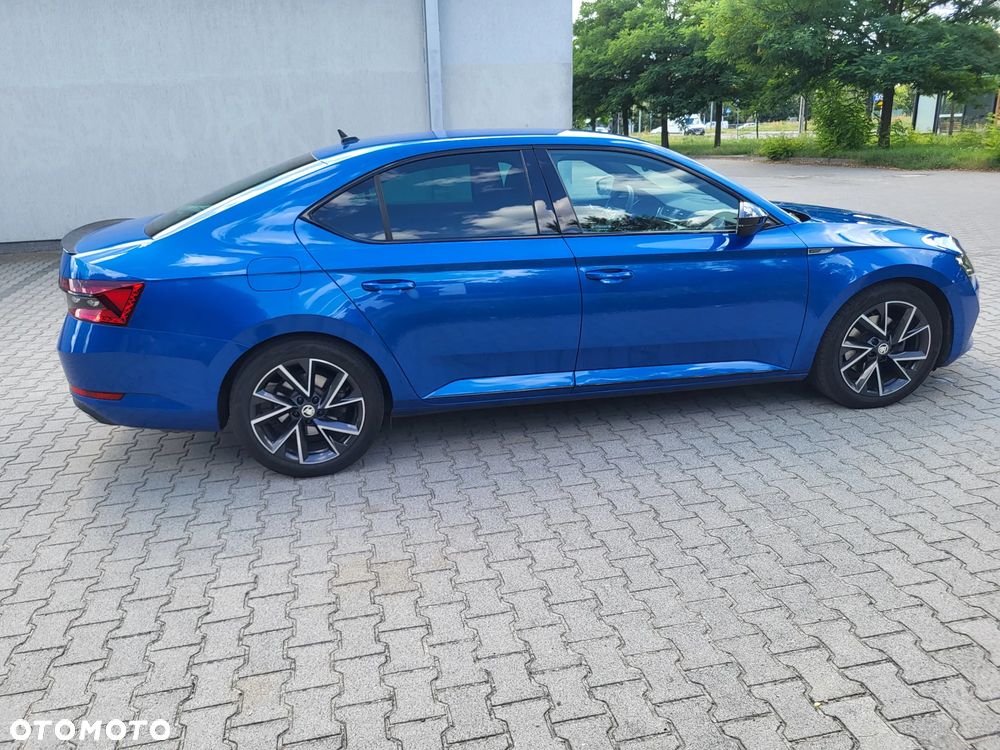 Skoda Superb 2.0 TSI Sportline DSG - 4