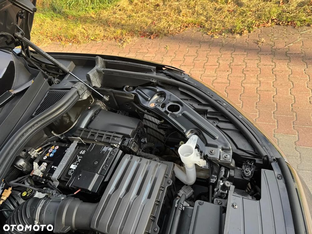 Volkswagen Tiguan 2.0 TDI SCR 4MOTION DSG Elegance - 18