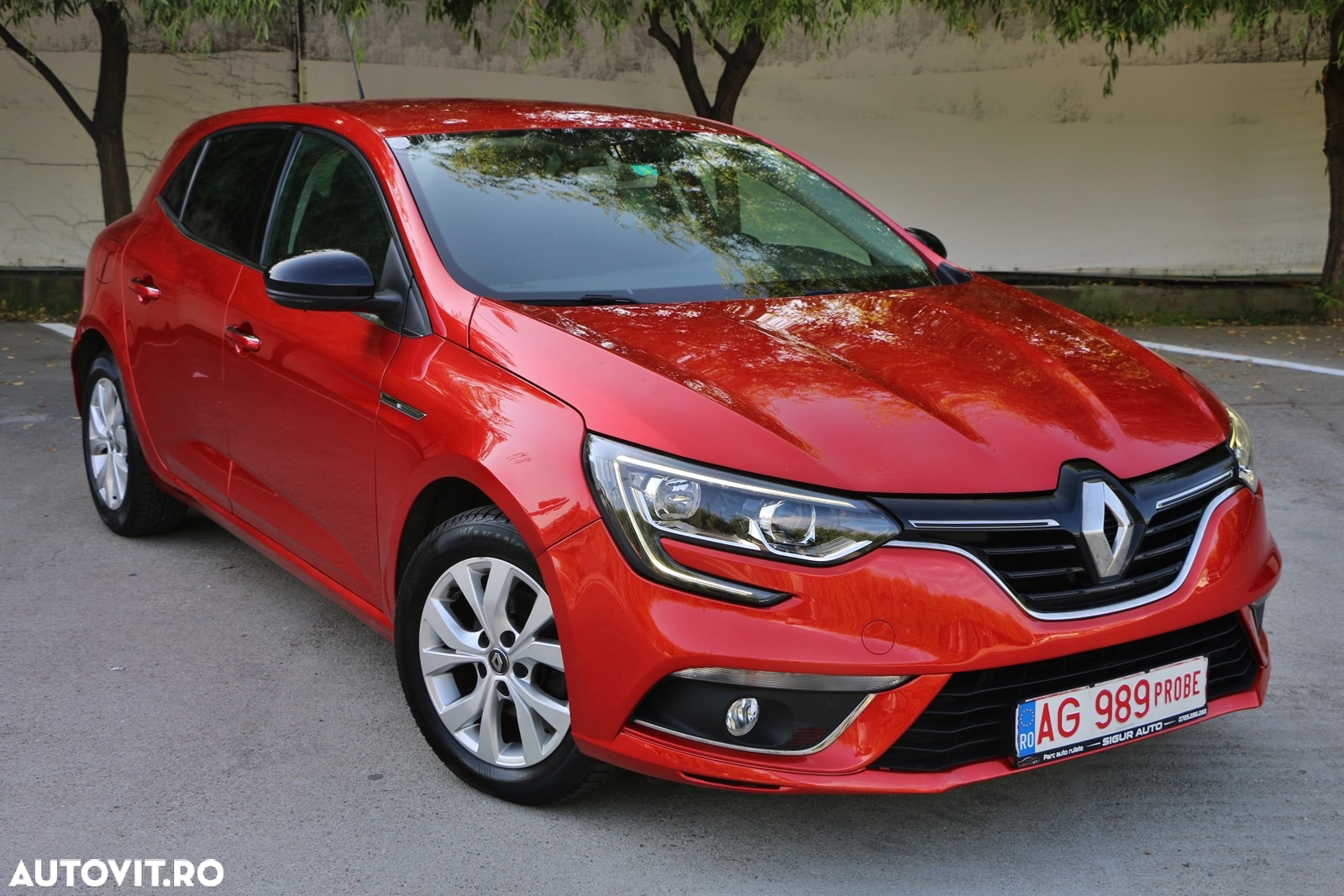 Renault Megane Grandtour TCe 140 GPF LIMITED - 9