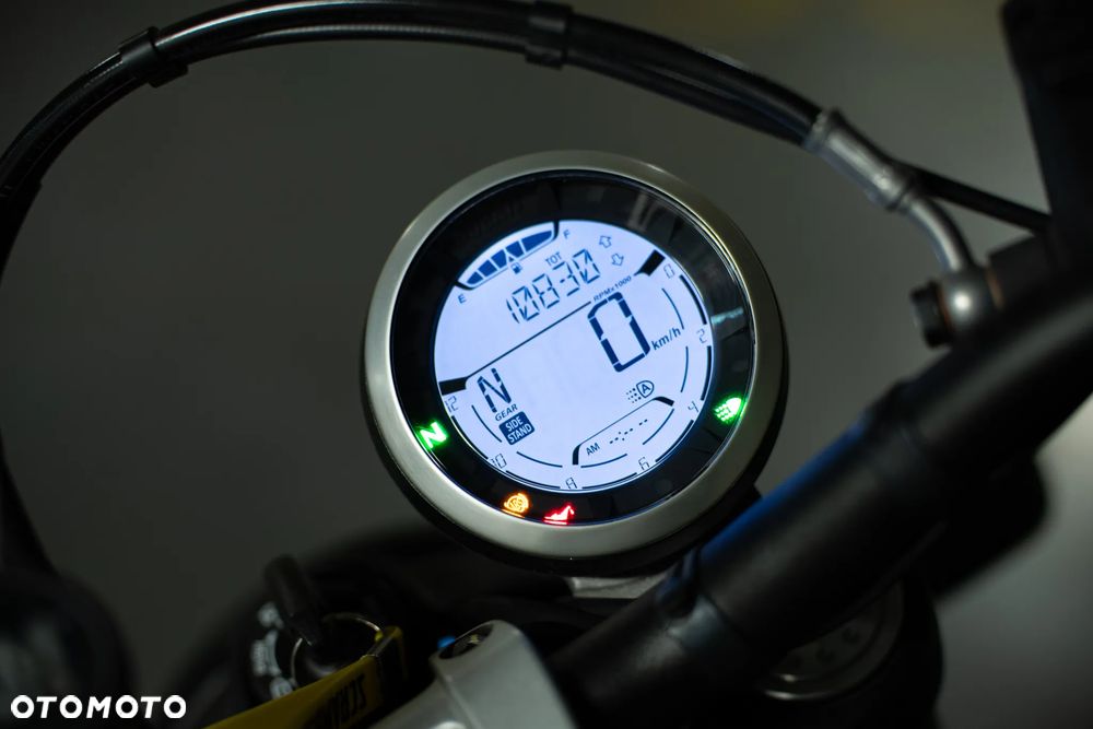 Ducati Scrambler - 11