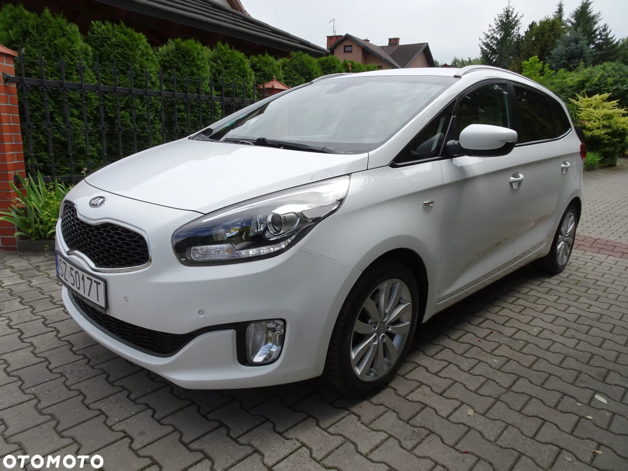 Kia Carens 1.6 GDI Business Line 7os EU6 - 15