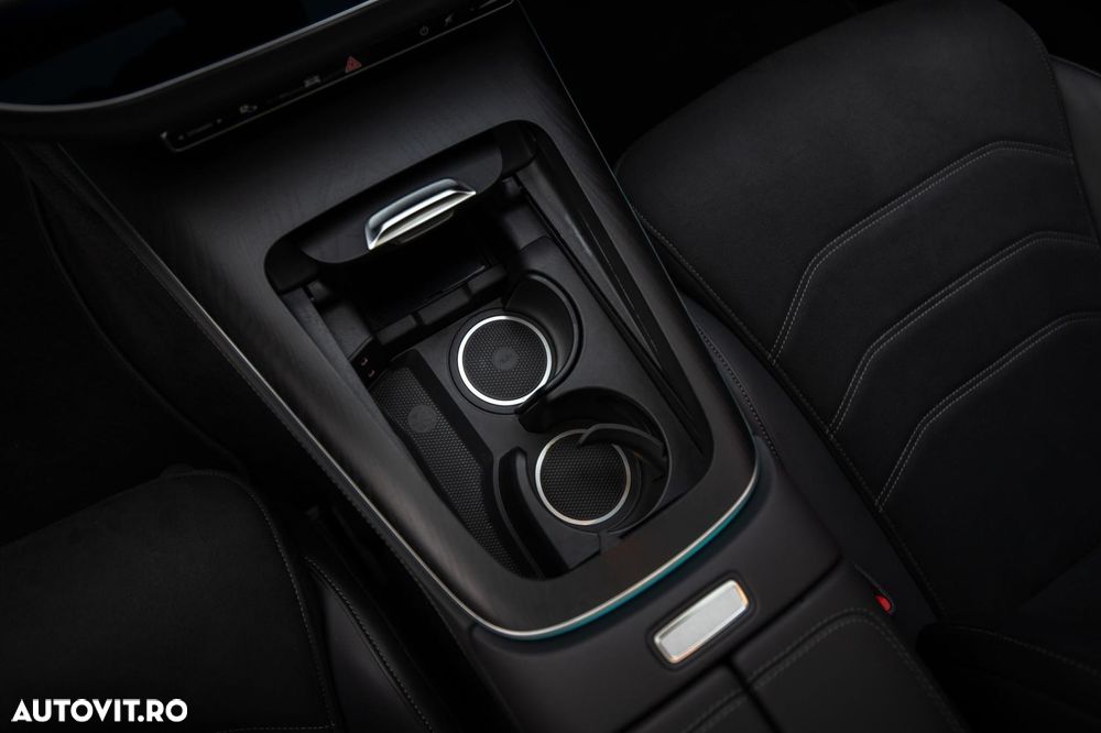 Mercedes-Benz E - 28